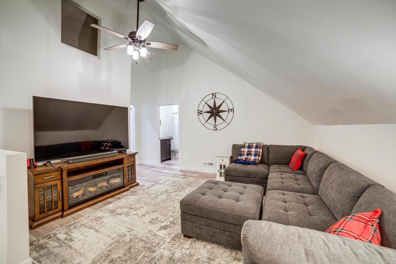 Teton Valley Getaway With Private Deck And Hot Tub! Ештон Екстер'єр фото